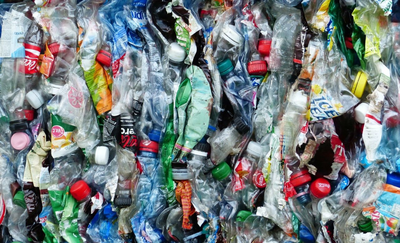 Residuos de plástico. Fuente: Pixabay