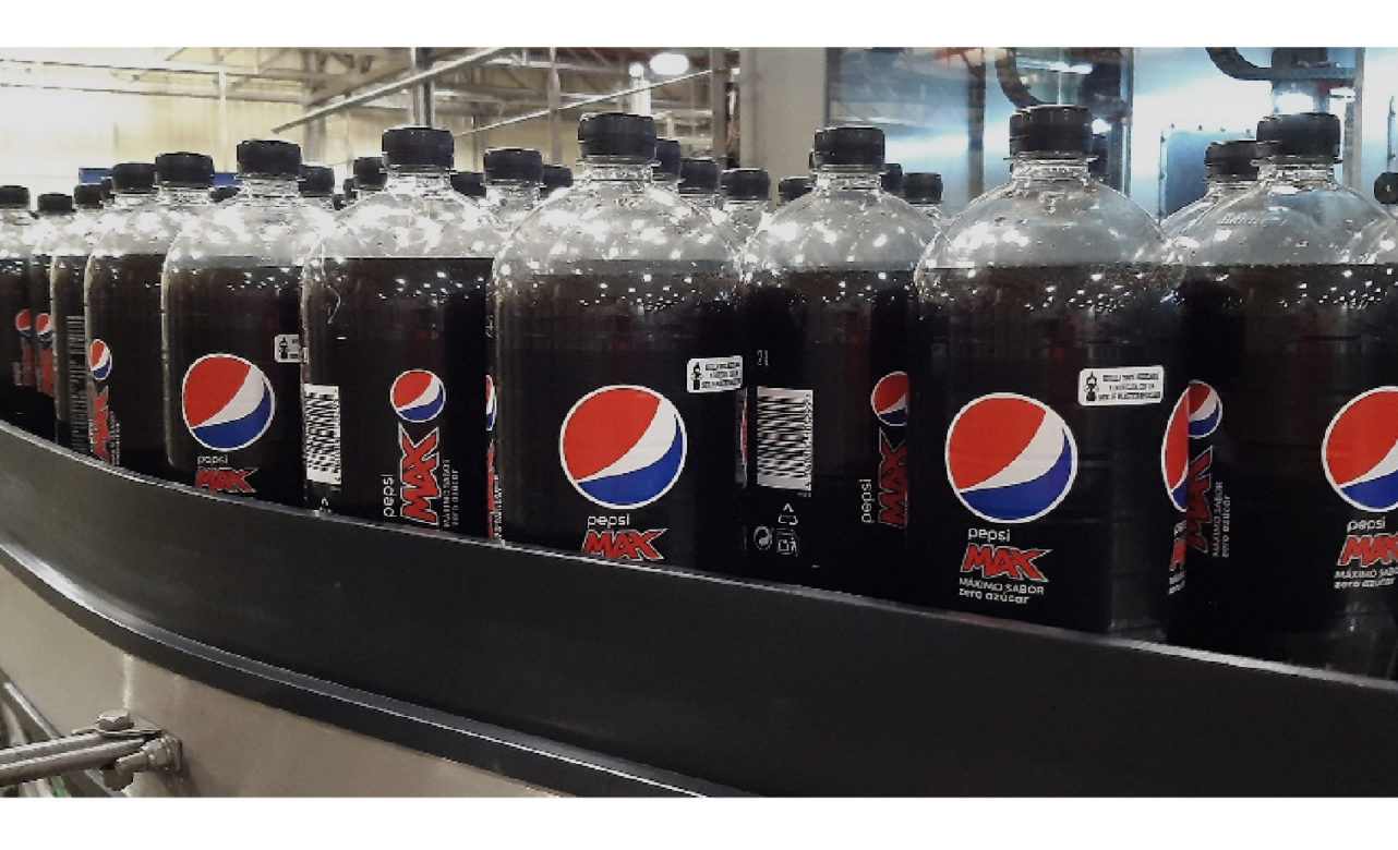 Pepsico perfora al alza la directriz bajista y dibuja un pequeño patrón de continuación que, con apoyo de volumen, validaría la señal en los 167,50 dólares