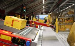 Deutsche Post intenta romper al alza el lateral lo que llevaría al valor hacia nuevos máximos históricos y quedarse en situación de subida libre