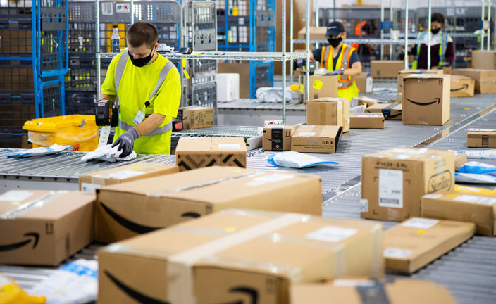 Amazon se mueve en un amplio lateral y si rompe la zona de los 3.300 dólares puede buscar la resistencia de los 3.350 dólares como primer objetivo