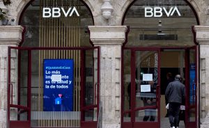 Finanzas personales - Así afecta al cliente el imparable cierre de oficinas bancarias | finanzas.com Así afecta al cliente el cierre de las oficinas bancarias.
