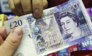 Mercados: La libra baja tras suspenderse la votación del acuerdo del "brexit" | Autor del artículo: Finanzas.com