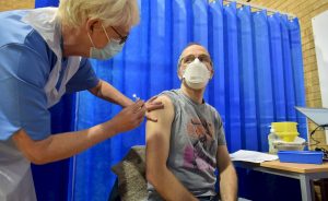 Los Estados Unidos incluirá una advertencia en las vacunas contra el Covid-19 de Pifzer y Moderna por posibles problemas cardíacos