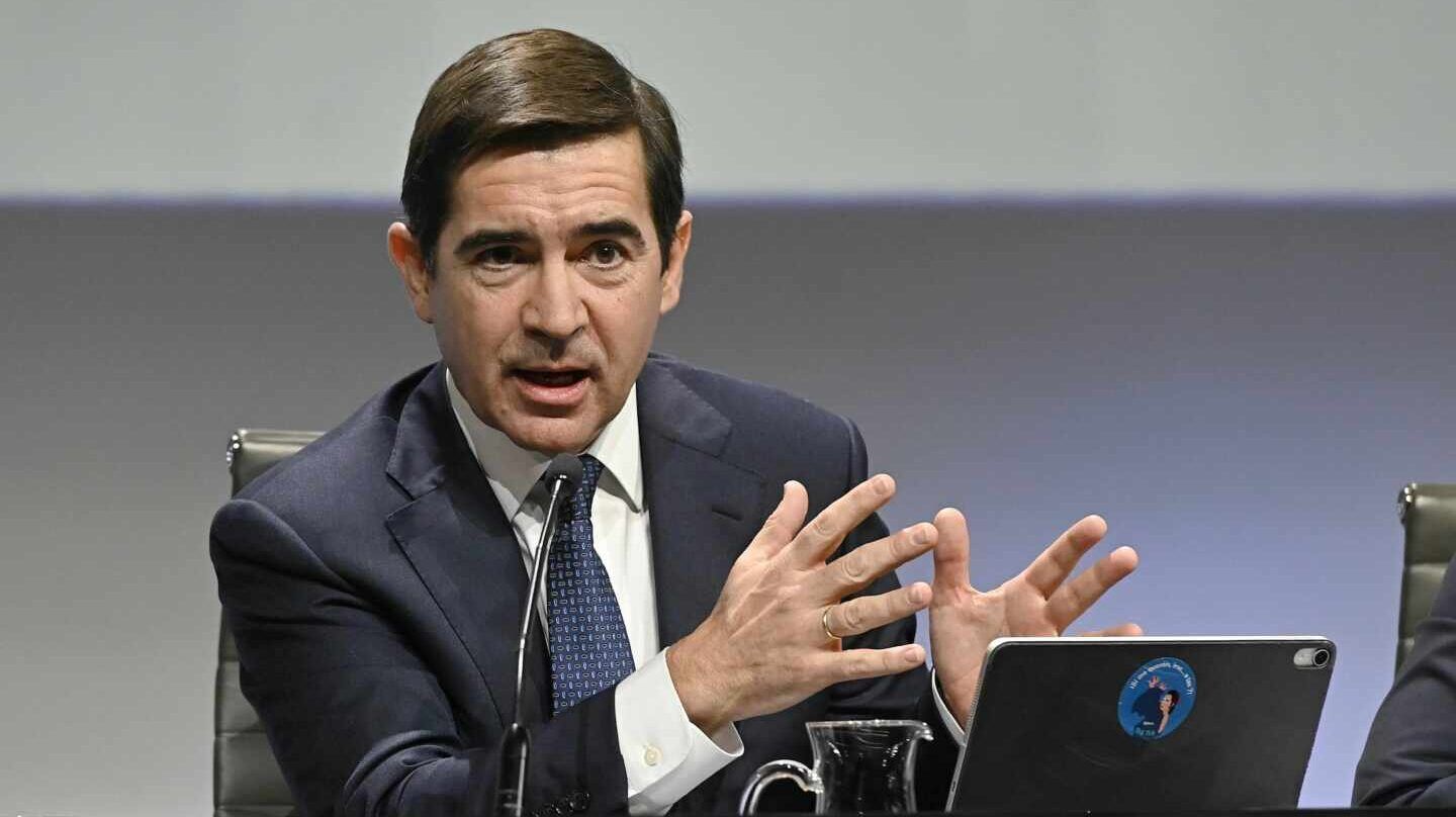 IBEX 35 - BBVA gana 1.911 millones y anuncia la recompra de acciones para final de año - finanzas.com BBVA gana 1.911 millones y anuncia la recompra de acciones para final de año
