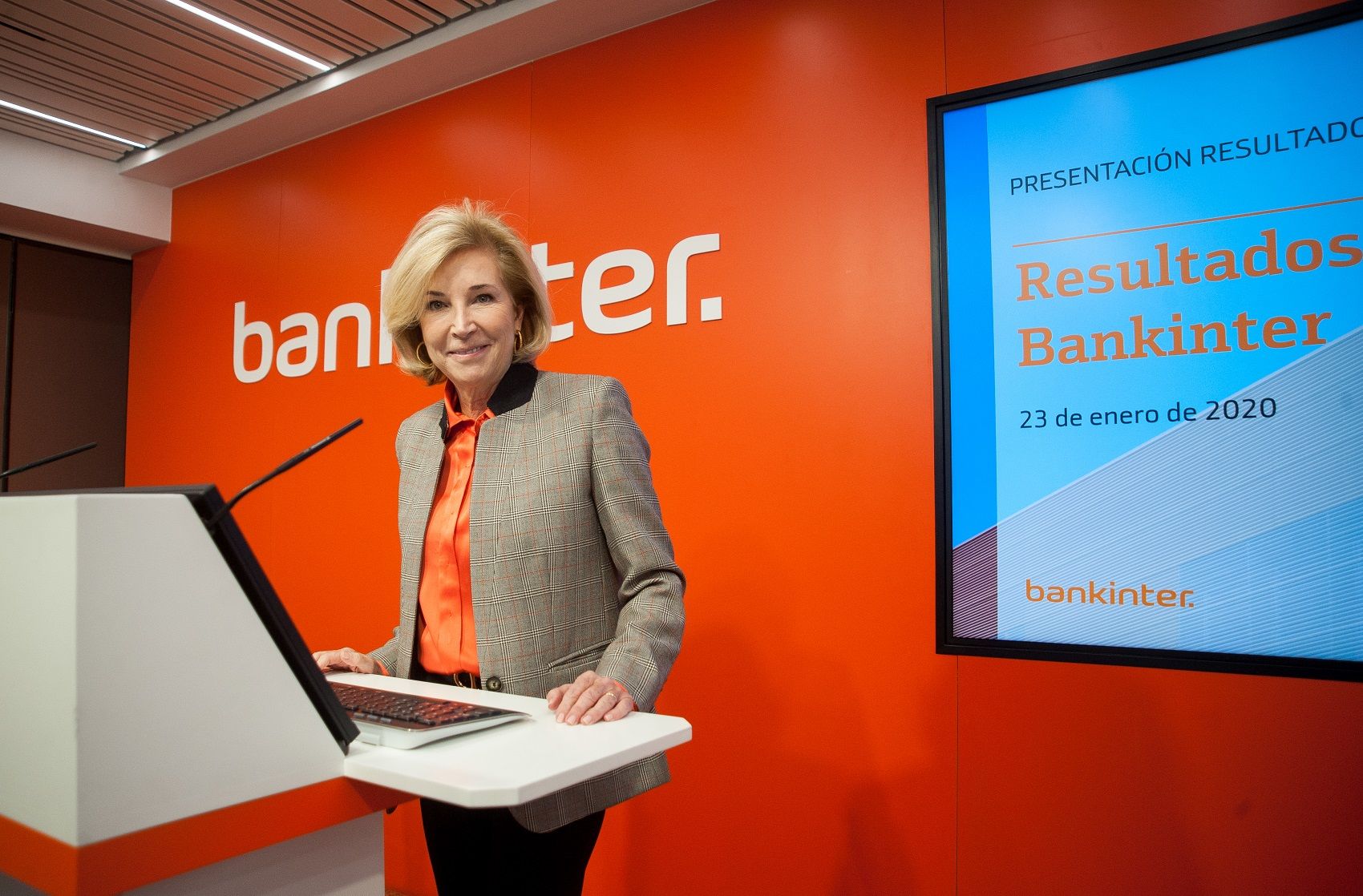 Finanzas personales - La banca premia la domiciliación de la nómina con hasta 480 euros en efectivo | finanzas.com Finanzas personales: La banca premia la domiciliación de la nómina con hasta 480 euros en efectivo | Autor del artículo: Cristina Casillas