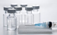 Novavax se hunde tras retrasar los plazos de su vacuna