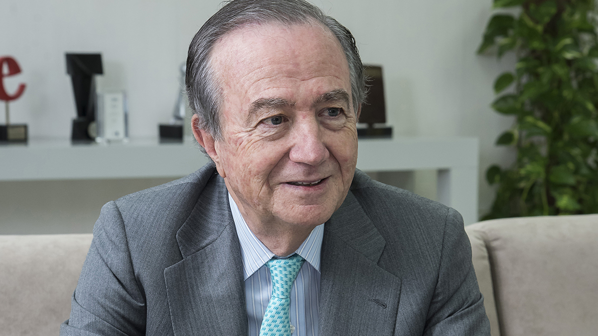 IBEX 35: Los resultados de Pharmamar elevan su precio objetivo Phamamar recoge los frutos de sus mejores resultados de la historia con la mejora de precios objetivos del consenso del mercado