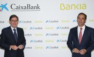 Caixabank cierra el semestre con unas ganancias de 4.181 millones de euros gracias a la integración de Bankia, lo que permite a la entidad destinar el 50 por ciento del beneficio al pago de dividendo