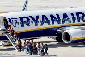 Empresas - Los motivos por los que Ryanair es mejor apuesta que Easyjet | finanzas.com Empresas: Los motivos por los que Ryanair es mejor apuesta que Easyjet | Autor del artículo: María Gómez Silva