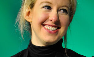 Una de las últimas estrellas de Silicon Valley, Elizabeth Holmes, ha sido condenada por defraudar a los inversores de Theranos