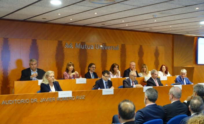 Junta General de Mutua Universal