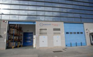 Exteriores del centro logístico de Euromed Pharma Spain | Foto de Euromed Pharma Spain