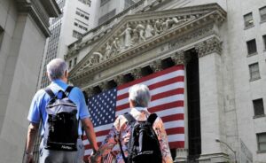 Más bolsa para los planes de pensiones conservadores: Bankinter sube el peso al 35%