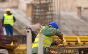 Trabajadores del sector de la construcción | Foto de 123RF:geki