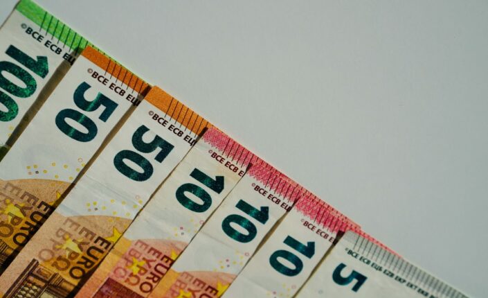 Dinero